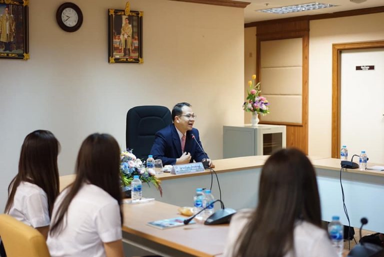 ชมรมองค์กรนิสิตนักศึกษากฎหมายแห่งเอเชีย คณะนิติศาสตร์  จัดกิจกรรม ALSA Academic Visit ณ สถาบันอนุญาโตตุลาการ ศาลทรัพย์สินทางปัญญา และ กระทรวงการต่างประเทศ