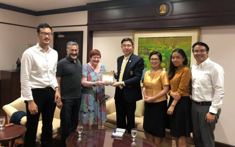 Dean Susan Breau และ Prof. Dr. Victor Ramraj จาก University of Victoria ประเทศแคนาดา เดินทางเยือนคณะนิติศาสตร์ จุฬาลงกรณ์มหาวิทยาลัย