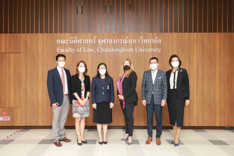 เสวนาวิชาการ โครงการ “คลินิกกฎหมายเพื่อการขับเคลื่อนนวัตกรรมสู่การพาณิชย์” หัวข้อ “ปลดล็อกโอกาสระดับโลกสำหรับนวัตกรรมผ่านพลวัตของทรัพย์สินทางปัญญา” (Unlock Global Opportunities for Innovation through the Power of IP)