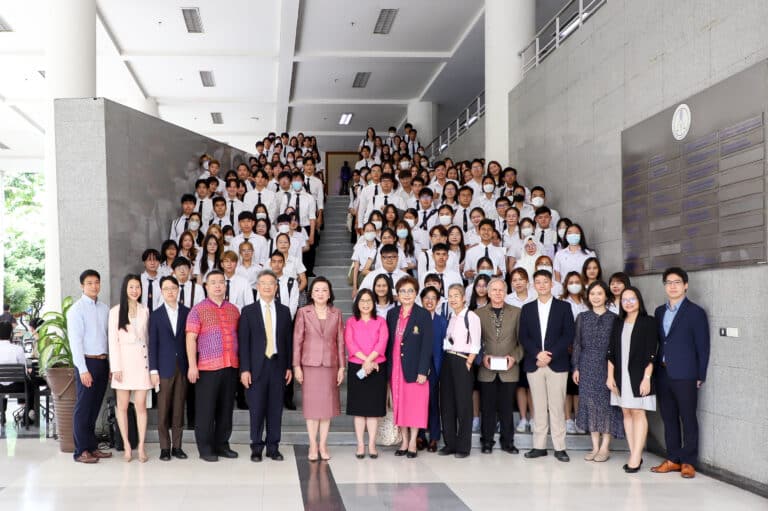 กิจกรรมปฐมนิเทศนิสิตใหม่ หลักสูตรนิติศาสตรบัณฑิต และ หลักสูตร LLBel (หลักสูตรนานาชาติ) ประจำปีการศึกษา 2566