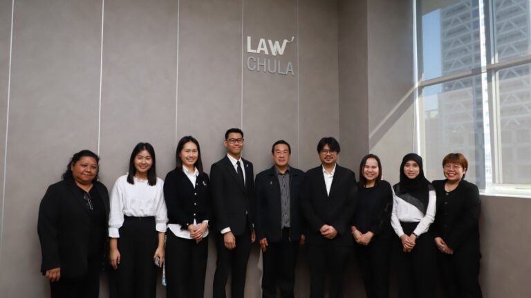 การประชุมเพื่อแลกเปลี่ยนความคิดเห็นเกี่ยวกับแนวทางการจัดการเรียนการสอนร่วมกับคณะพาณิชยศาสตร์และการบัญชี จุฬาฯ