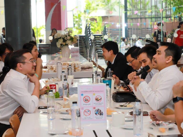 กิจกรรม “คณบดี พบนิสิตคณะนิติศาสตร์ฯ”